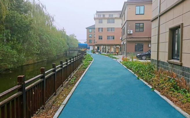 匯豐村鋪設透水路面